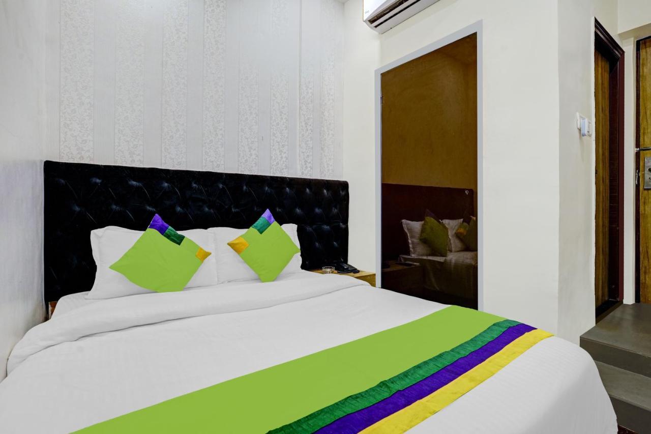 Hotel Treebo Trend Freedom Star, Vile Parle Bombaj Exteriér fotografie